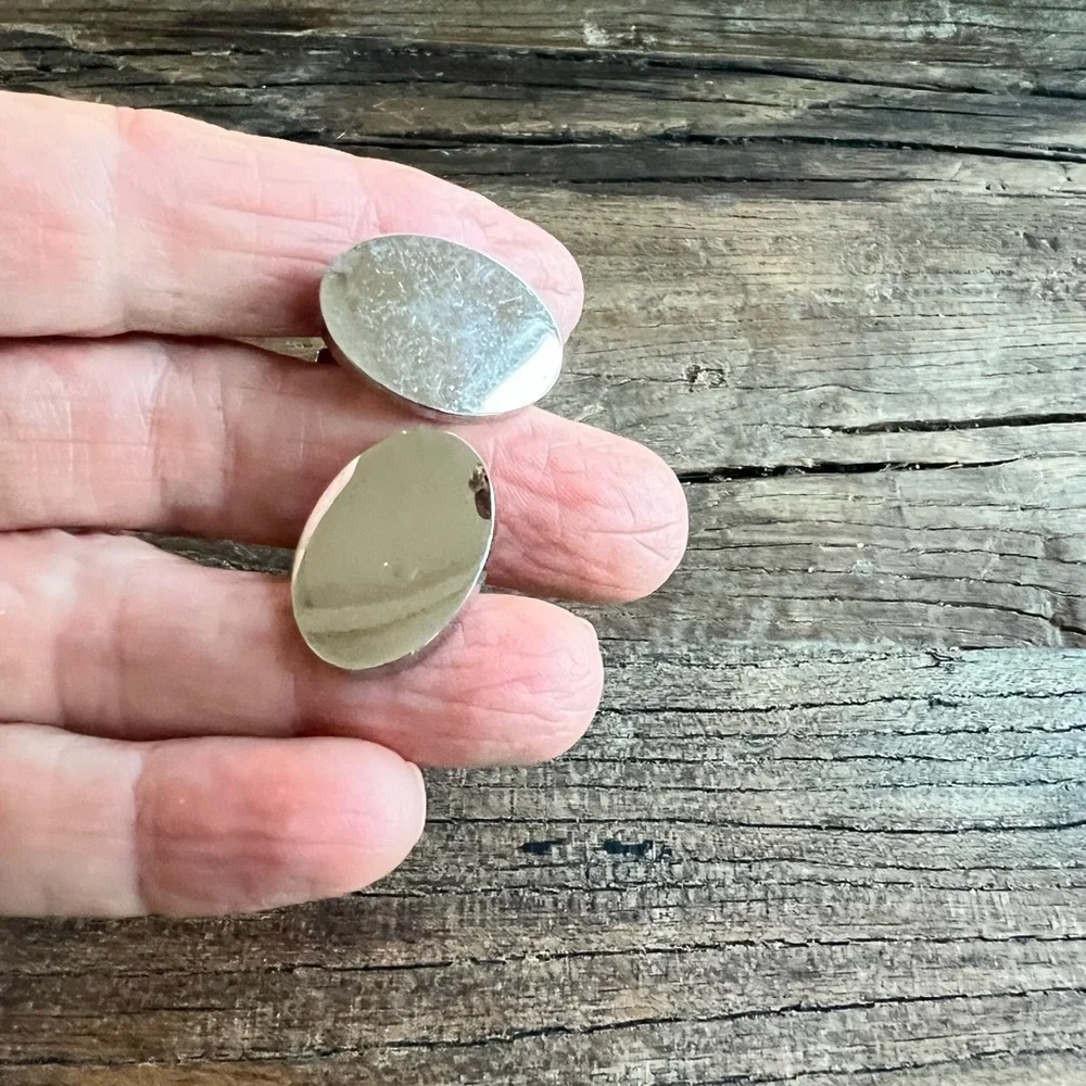 Silver Oval Cuff Links